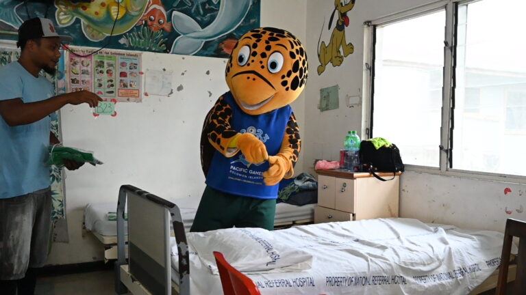 Mascot Tour -National Referral Hospital (no9) Children’s Ward