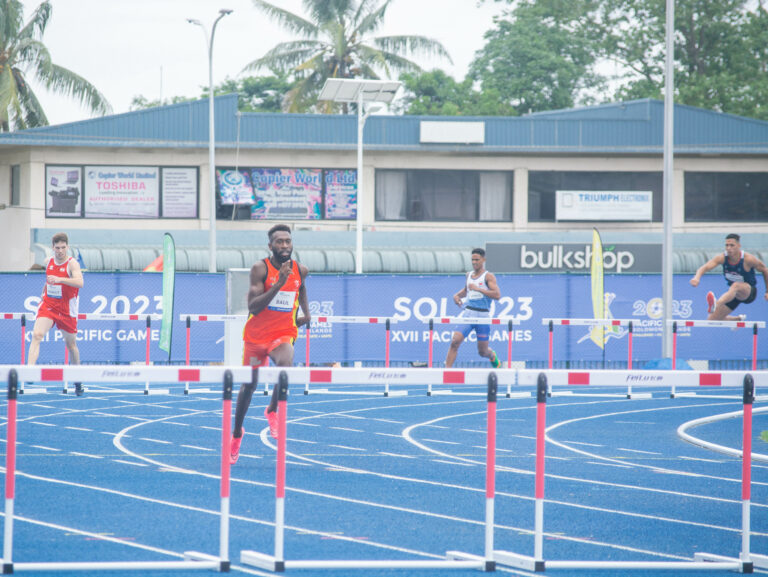 PNG dominate men’s 400m hurdles heats