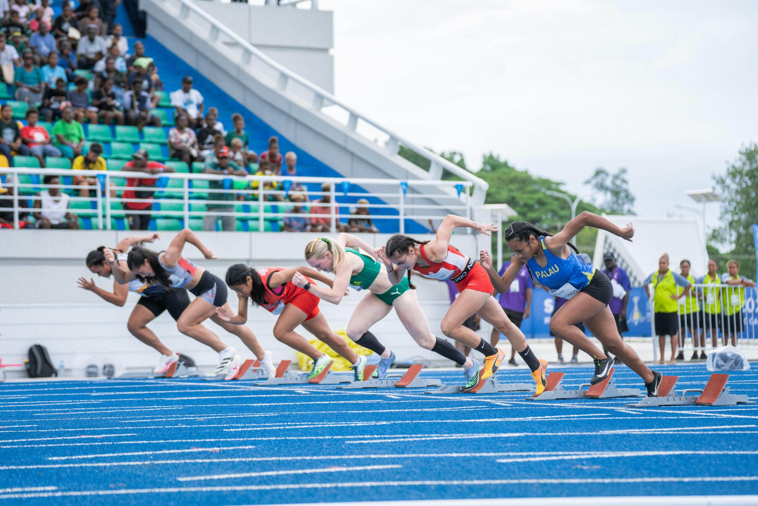 Women in a sprint race