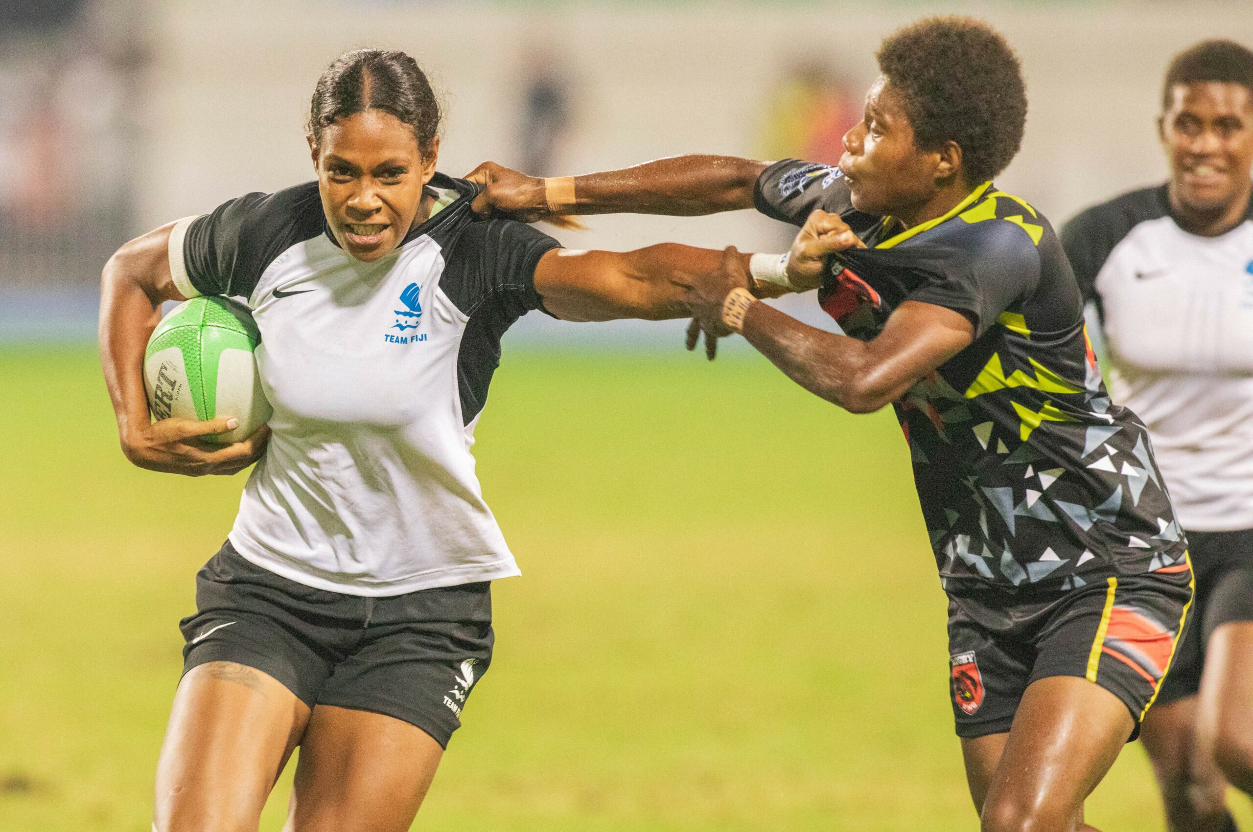 Women playing rugby 7s